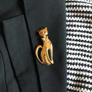 SOLD💥 Vintage Cat Brooch